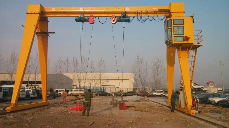 MHE�� 늄�(d��ng)���J�����Tʽ���ؙC(j��) MHE type electric hoist single girder gantry crane