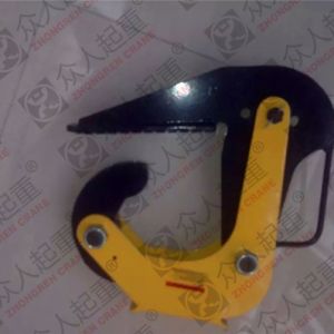 ���ؙC����