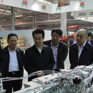 ʡ�֏��������L�{(di��o)���R�����b����������(f��)�Ϸʮa(ch��n)�I(y��)��Ⱥ�l(f��)չ