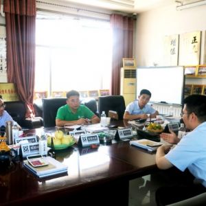 ��̩����С΢��I(y��)��һ��һ�ߡ�������ԃ(x��n)���M(j��n)ɽ�|���x���ؙC(j��)е���޹�˾