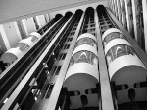 ������屘�^(q��)�Ј�(ch��ng)�O(ji��n)�ܾ��_(k��i)չ��ݑ�(y��ng)����Ԯ�ݾ�����ݰ�ȫ֪�R(sh��)����